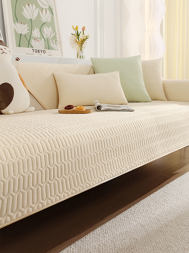 夏季涼感冰絲沙發墊簡約現代風格防滑透氣涼爽舒適適用於各種組合沙發