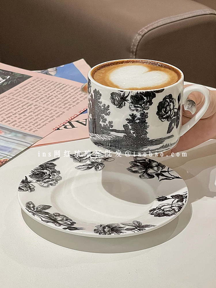 中式風格伊甸園咖啡杯碟手繪玫瑰花裝飾高級花茶陶瓷杯碟適合早餐使用