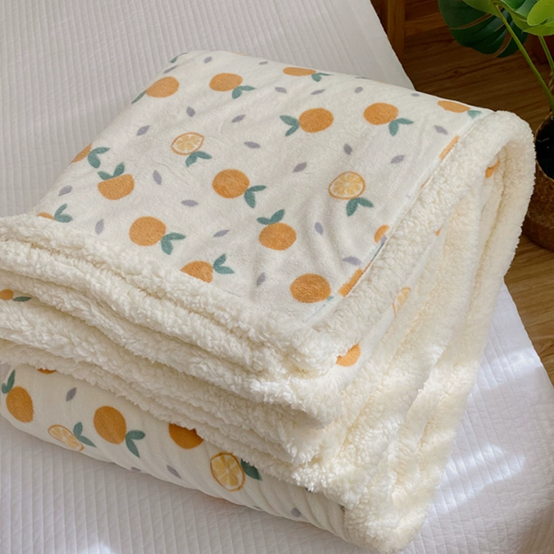 韓式風格的北極絨雙層珊瑚絨被子適合四季通用適用於宿舍客廳等空間提供保暖發熱功能