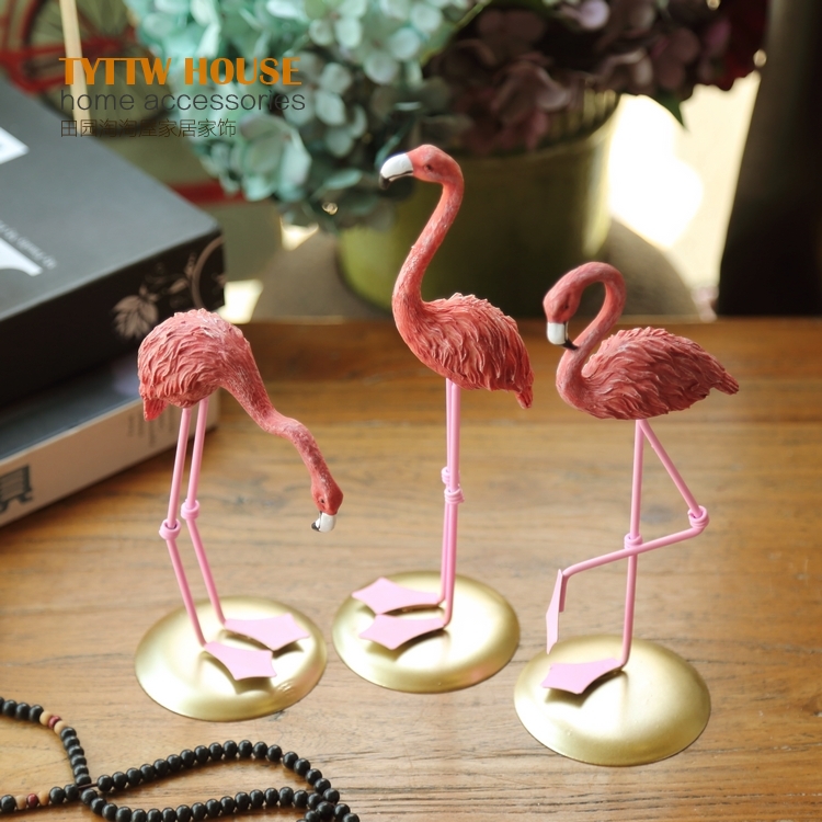 火烈鳥擺件 北歐風樹脂動物桌面擺飾 少女心臥室房間創意可愛家居裝飾