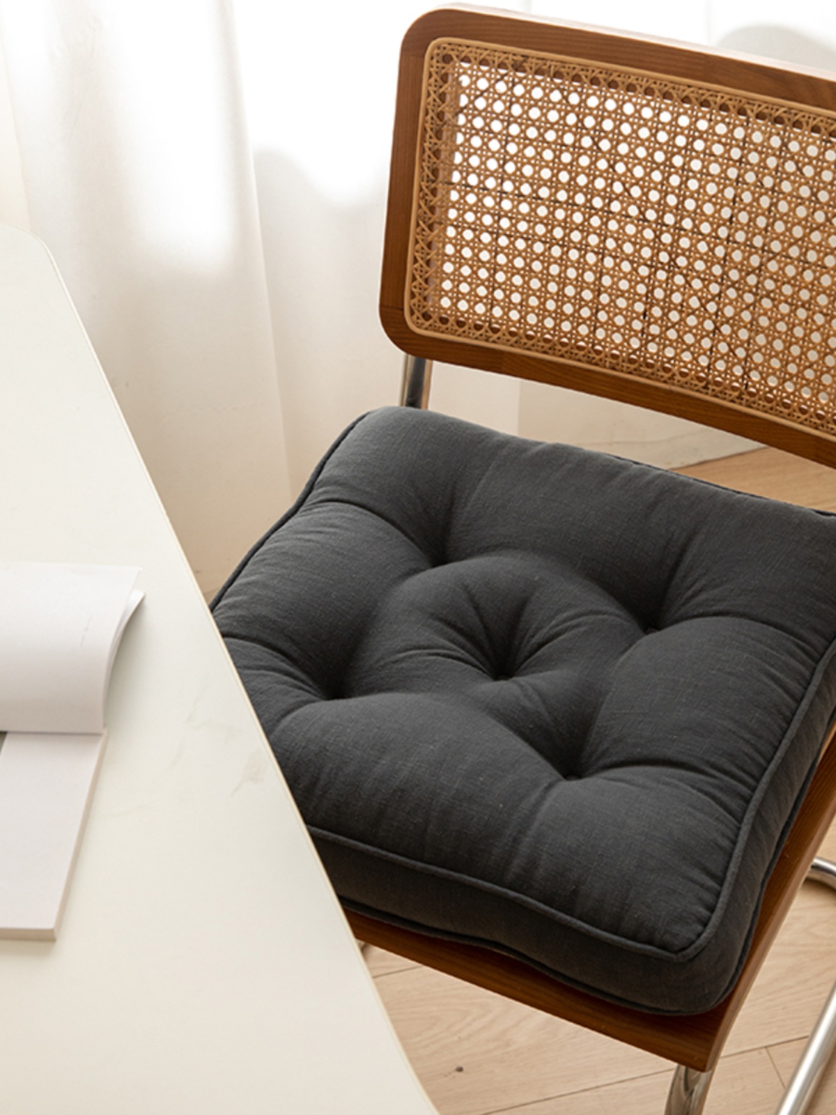 日式棉麻方形坐墊辦公室久坐靠墊圖書館佔座神器簡約現代風格