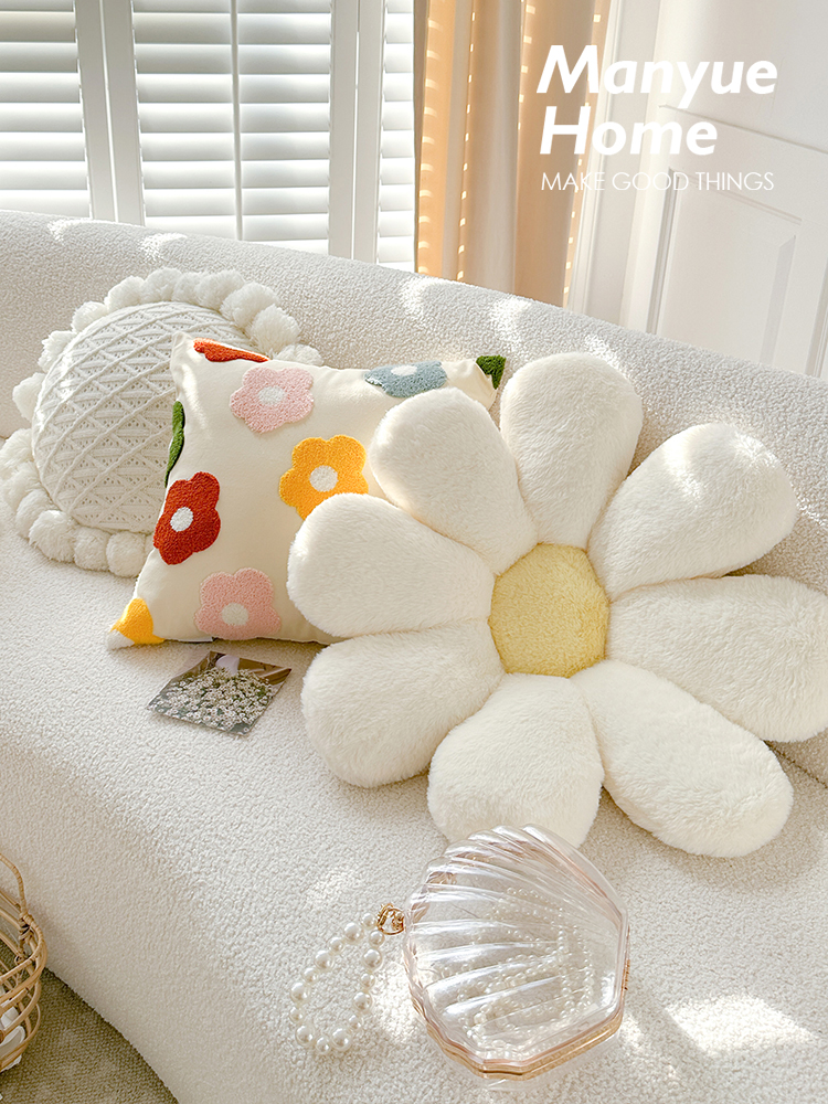 北歐風格花朵抱枕柔軟兔絨材質客廳臥室沙發靠墊床頭靠背裝飾