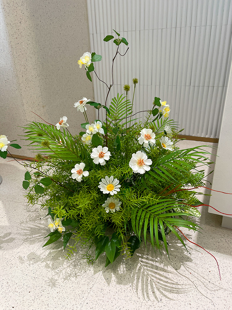 落地高檔仿真波斯菊綠植裝飾花藝婚慶裝飾花 (2.2折)